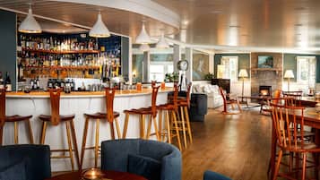 Bar (in der Unterkunft)