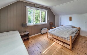 2 bedrooms, free WiFi - Lovely home in Masfjordnes with WiFi (Masfjordnes)