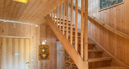 Stunning home in Engerdal with WiFi