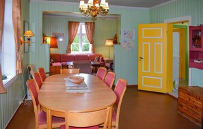 Luokittelematon kuva, 3 kautta 41, painike