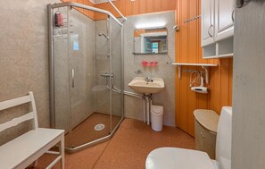 Shower - 7 bedroom lovely home in Tufsingdalen (Tufsingdalen)