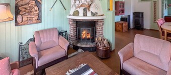 7 bedroom lovely home in Tufsingdalen