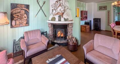 7 bedroom lovely home in Tufsingdalen