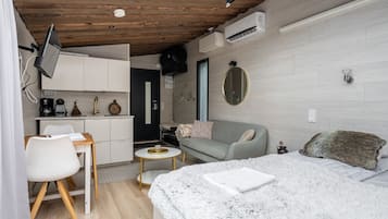1 chambre, bureau, Wi-Fi gratuit, draps fournis