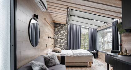 Private & Cozy Suite on Himosranta with Lake Views