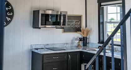 Little Luxe Retreat - Tiny Home #7