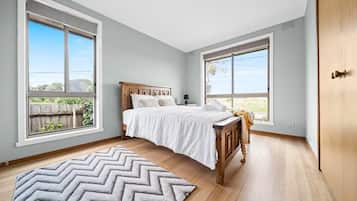4 Schlafzimmer, Bügeleisen/Bügelbrett, WLAN, Bettwäsche
