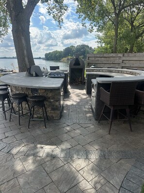 Terrace/patio - Summer Booking now Available! Lake Escape in NE South Dakota with large garage (Lake City)