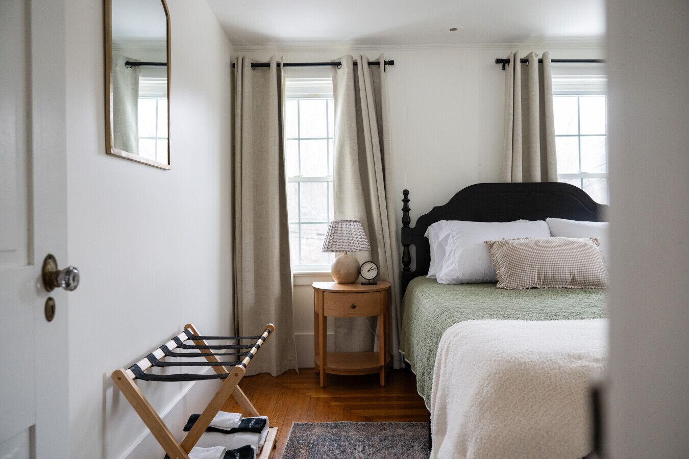 3 soveværelser, skrivebord, strygejern/strygebræt, weekendseng