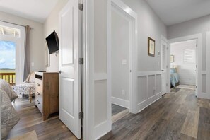 4 bedrooms, free WiFi, bed sheets