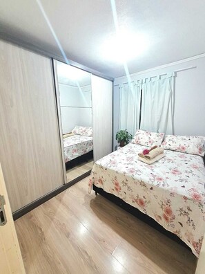 3 habitaciones, internet y ropa de cama