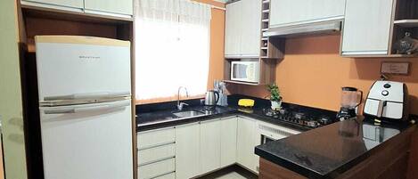 Microones, forn i placa de cuina