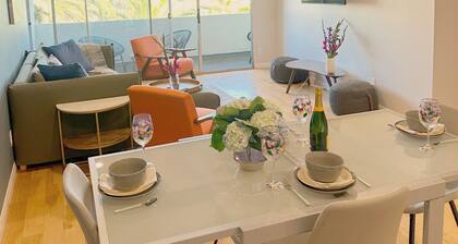 Echo Lake view condo - newly renovated - centrally located