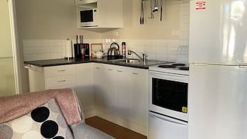 Microwave, oven, stovetop