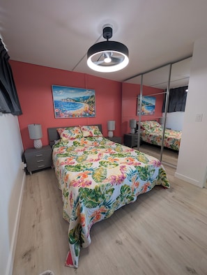 2 bedrooms, iron/ironing board, WiFi, bed sheets