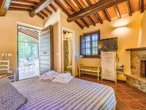 1 bedroom, Internet