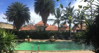 3-bedroom secure villa near the beach with swimming pool & fitness room