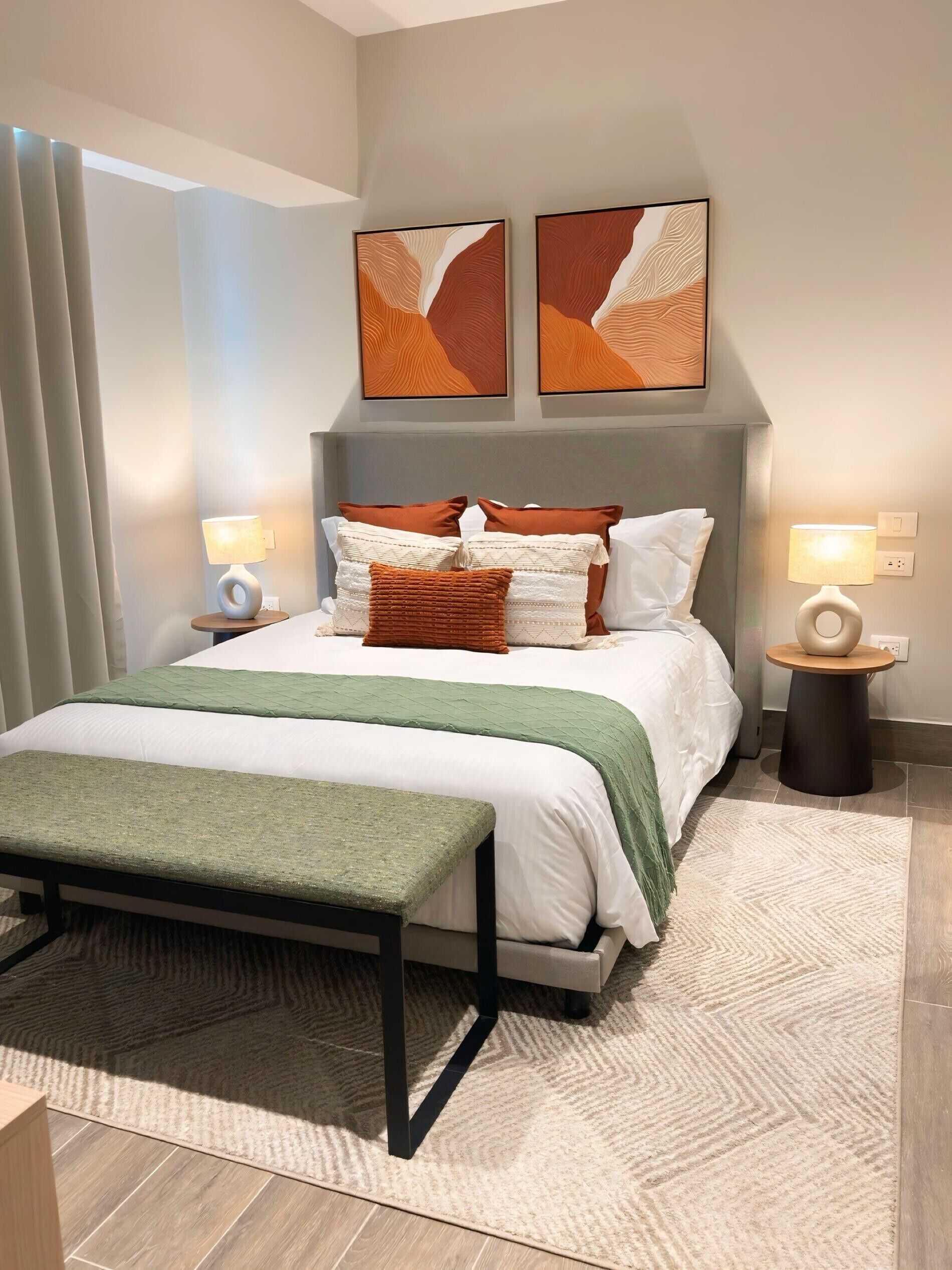 2 dormitorios, tabla de planchar con plancha, wifi gratis y ropa de cama