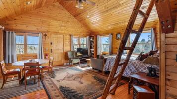 Standard Cabin, Mountain View | Free WiFi