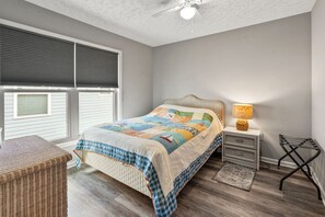 4 dormitorios, tabla de planchar con plancha, wifi gratis y ropa de cama