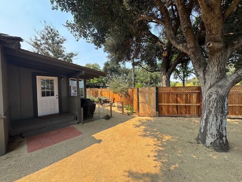 Lavender Farm Carriage House
