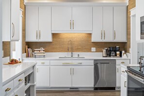 Microwave, oven, stovetop, dishwasher