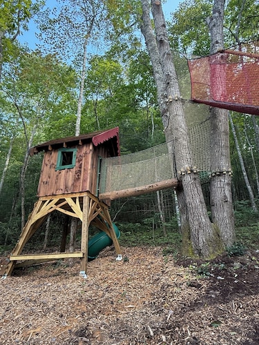 The Cūbus Treehouse, The Cūbus - by Highlands Treehouse Retreat