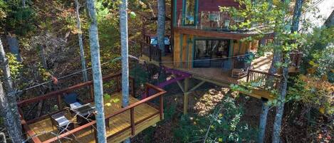 Enceinte de lâhĂ©bergement