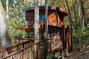 Exterior - The Mēos Treehouse, The Mēos - by Highlands Treehouse Retreat (Highlands)