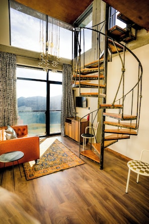 Nệm cao su hoạt tính (memory foam)