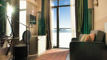 Studio Suite | Busa memori