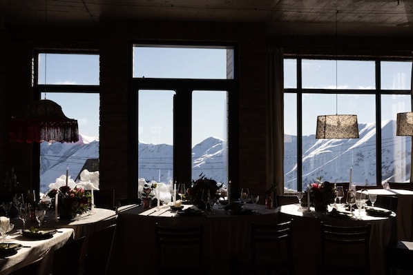 Restaurant - Ati Ambavi Boutique Hotel Gudauri (Kazbegi)