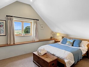 3 bedrooms, iron/ironing board, internet, bed sheets - Widehay Barn in rural North Devon (Nr South Molton)