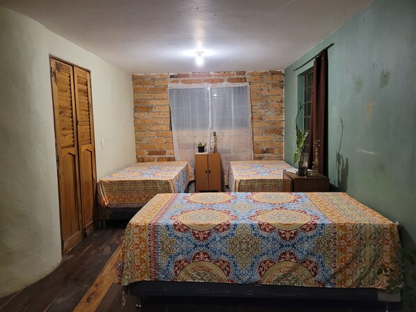 Unclassified image, 1 of 17, button