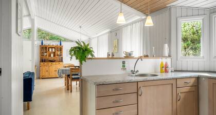 "Saila" - 1.2km from the sea by Interhome