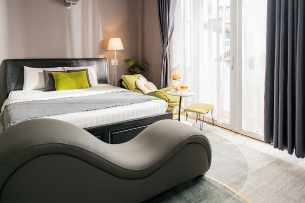 Deluxe Double Room Single Use, Balcony, City View