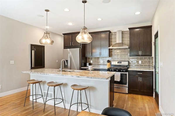 Private kitchen