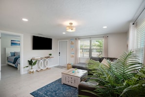 4 bedrooms, iron/ironing board, travel cot, free WiFi