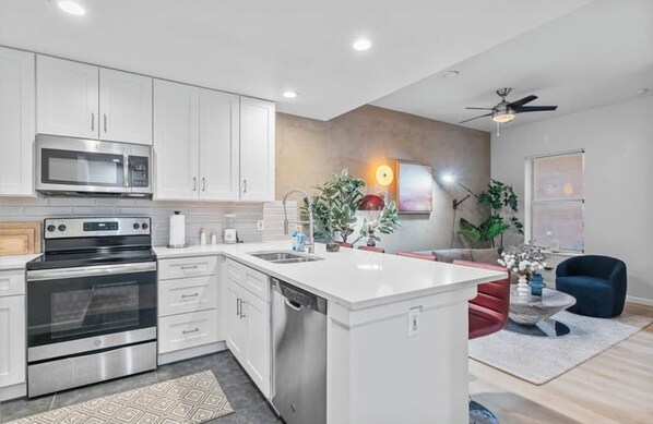 Microwave, oven, stovetop, dishwasher