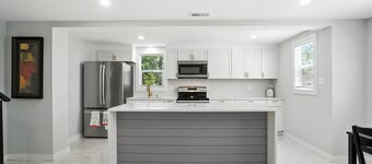 4-bedroom house fencin and pivte gate