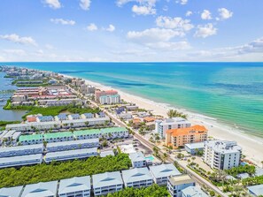 Beach nearby - Peaceful Intracoastal Condo | 3 Min Walk to Beach (Indian Shores)