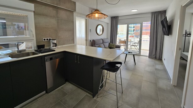Apartment | Private kitchen - Comfortable Benidorm Apartment for 4 (Benidorm)