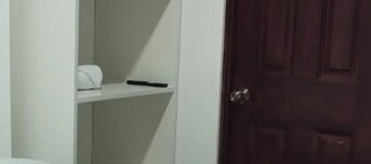 #3 San Jose room with private bathroom