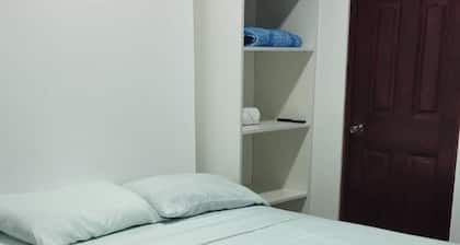 #3 San Jose room with private bathroom
