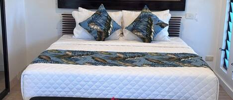 Luxury Villa, Patio, Pool View