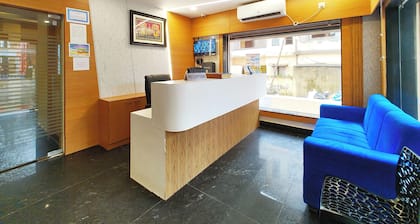 Premium Hotel W K Puri