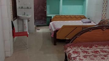 Allergitestet sengetøy, skrivebord, lydisolert og wi-fi (inkludert)