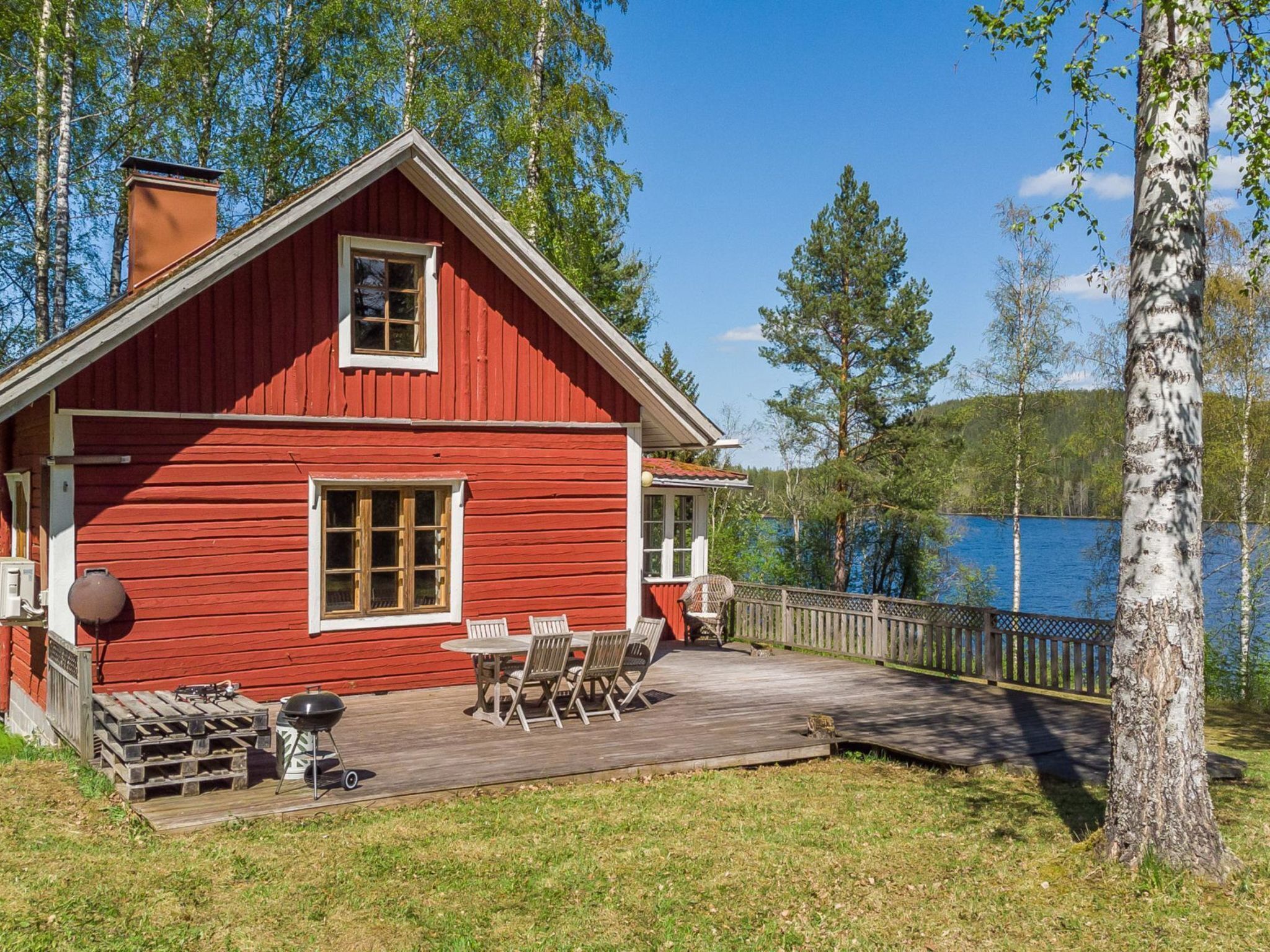 Ulkoruokailutilat