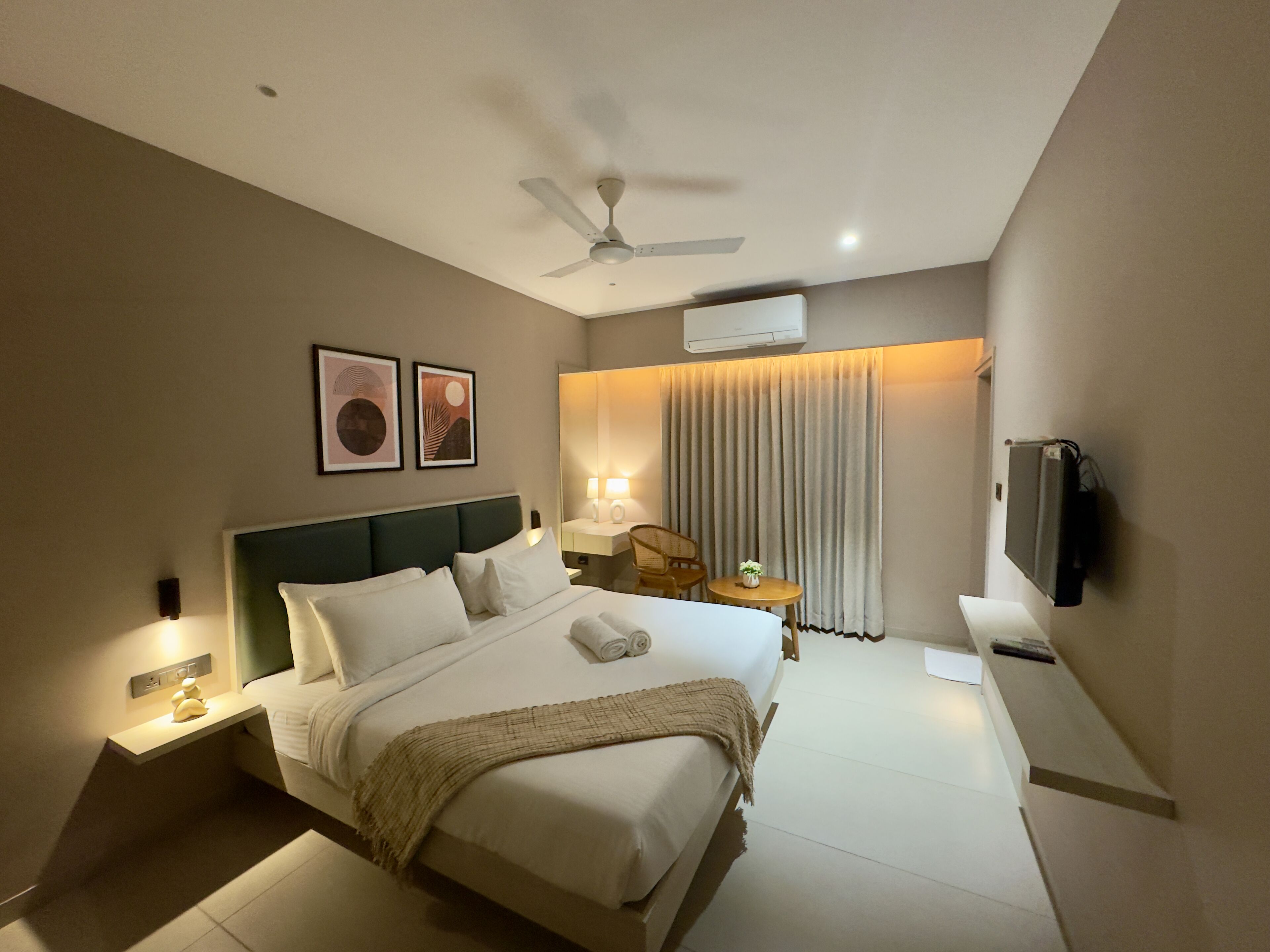 行政雙人房 | 隔音、免費無線上網、床單