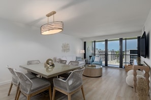 Interior - Sundial F403 - "Beach Bliss" (Sanibel)